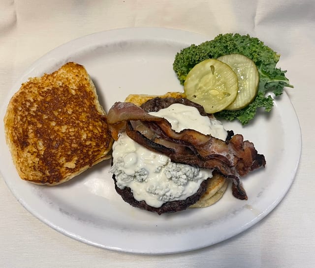 Bleu Cheeseburger.