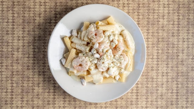 Seafood Alfredo.